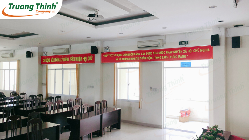 Giải pháp âm thanh hội thảo phòng họp Trường Thịnh triển khai Giải pháp âm thanh hội thảo phòng họp Trường Thịnh triển khai