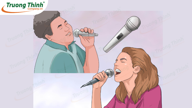 Micro cần có tính năng hỗ trợ giọng hát yếu và lọc bỏ tạp âm