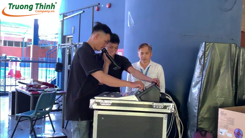 Tại sao cần kiểm tra sửa chữa hệ thống âm thanh ánh sáng Tại sao cần kiểm tra sửa chữa hệ thống âm thanh ánh sáng