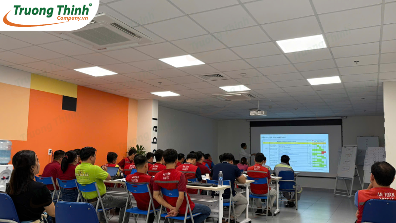 Trường Thịnh lắp đặt hệ thống âm thanh phòng họp trực tuyến chất lượng